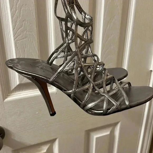 VIA SPIGA silver heels size 7 - Picture 3 of 9